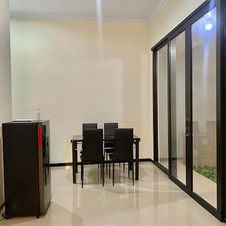 Guest House / Homestay Bukit Mutiara Residence Ngingas Buitenkant foto